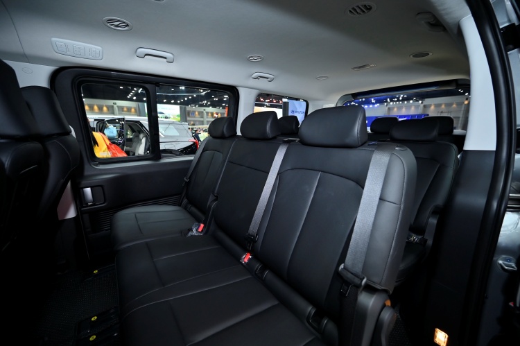 batch_รูปภาพประกอบข่าว_Hyundai-Staria_1 Hyundai Staria สานสายใยรักของครอบครัวส่งต่อคุณค่าจากรุ่นสู่รุ่น