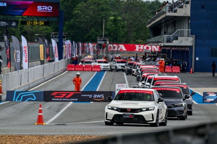batch_05_Honda-Track-Experience Honda One Make Race 2025 Exclusive Trip นำทัพลูกค้าสายสปอร์ตสัมผัสประสบการณ์สุดเอ็กซ์คลูซีฟ