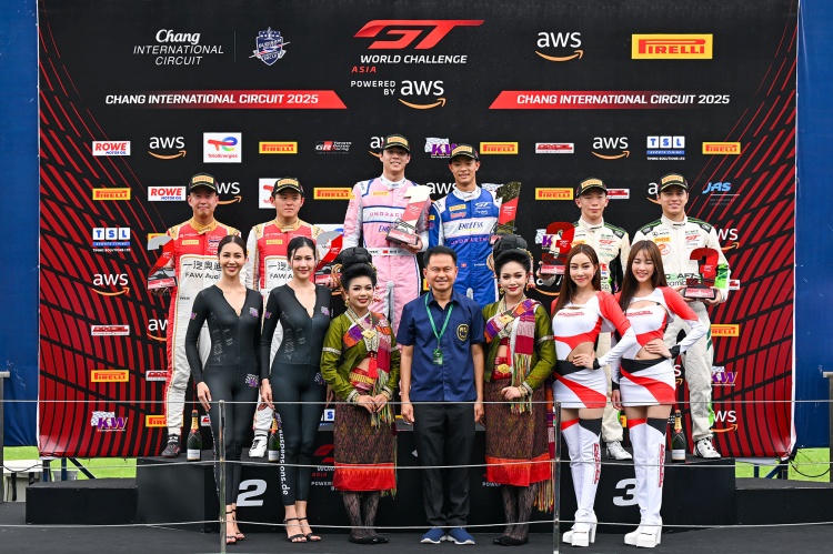 batch_14.Podium-คลาส-Silver “เจ้าชายมาเลเซีย” ผงาดคว้าชัย GT World Challenge Asia สนามไทยอย่างยิ่งใหญ่