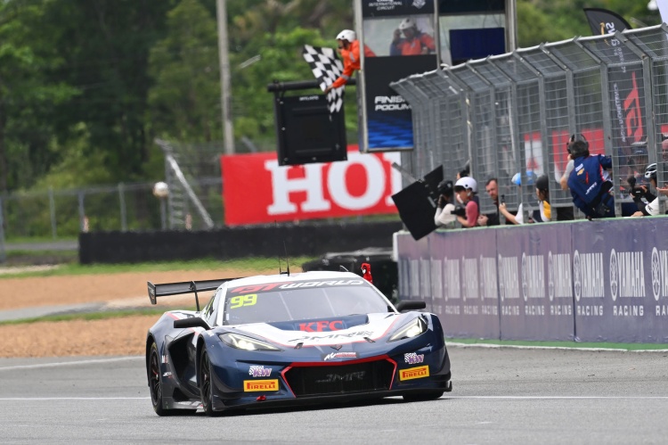 batch_2.No99-เจ้าชาย “เจ้าชายมาเลเซีย” ผงาดคว้าชัย GT World Challenge Asia สนามไทยอย่างยิ่งใหญ่