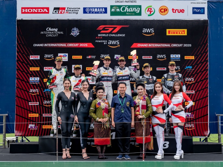 batch_3.podium-รุ่นใหญ่ “เจ้าชายมาเลเซีย” ผงาดคว้าชัย GT World Challenge Asia สนามไทยอย่างยิ่งใหญ่
