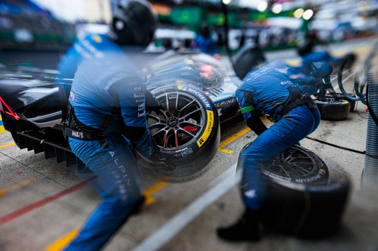 batch_Michelin-at-Le-Mans-24-Hours-2025_07 Michelin พิสูจน์สมรรถนะนวัตกรรมยางรถแข่งรุ่นใหม่ในรายการแข่งขันสุดทรหด
