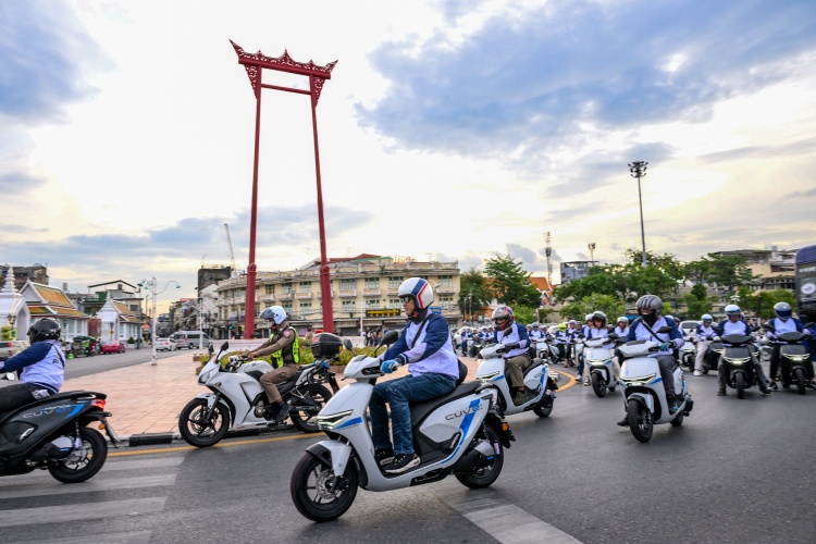 batch_New-Honda-CUV-e-Carbon-Neutral-2050-5 ไทยฮอนด้า ขับเคลื่อนอนาคตกลุ่มจักรยานยนต์ไฟฟ้าสานต่อพันธกิจคาร์บอนต่ำภายในปี 2050