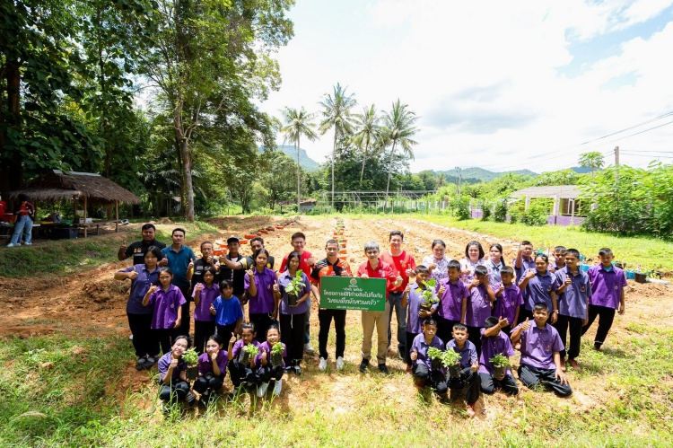 batch_Photo-CSR-9 พีที ค่ายอาสา ทำจริงไม่ทิ้งกัน ร่วมสนับสนุนคุณภาพชีวิตของคนในชุมชน ต.ห้วยสัตว์ใหญ่ หัวหิน