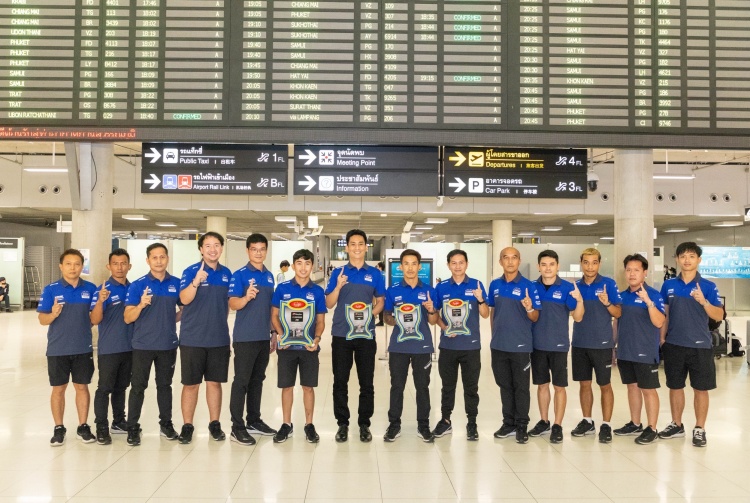 batch_S__543096846 ยามาฮ่าต้อนรับทัพนักแข่งยามาฮ่า ไทยแลนด์ เรซซิ่งทีม หลังผงาดคว้าชัยศึก ARRC 2025 ที่มาเลเซีย