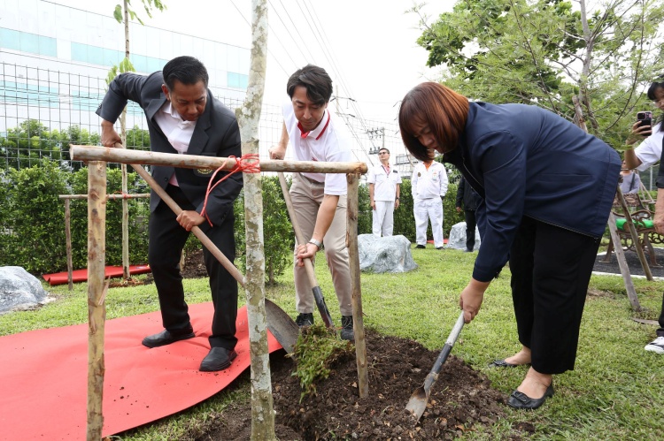 batch_Tree-For-Blue-Sky_5-Jun_Thai-Honda-4 ไทยฮอนด้า เดินหน้า “ปลูกเปลี่ยนฟ้า” สร้างพื้นที่สีเขียวรับวันสิ่งแวดล้อมโลก