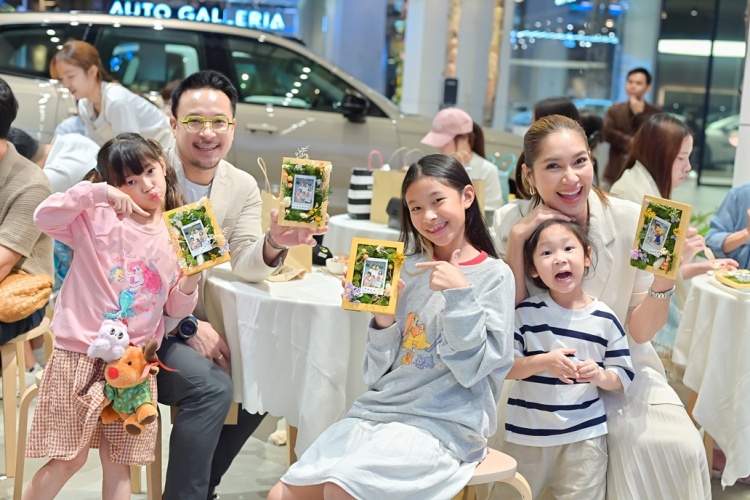 batch_Volvo-midsummer-event- Volvo จัดเวิร์กชอปเทศกาลมิดซัมเมอร์กับครอบครัววอลโว่ในประเทศไทย