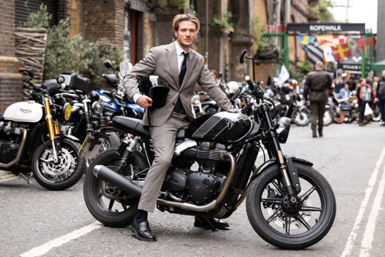 batch_ภาพประกอบข่าวประชาสัมพันธ์_-ไทรอัมพ์-มอเตอร์ไซเคิลส์-เฉลิมฉลองความสำเร็จ-DGR-2025-4 DGR 2025 รวมพลังไรเดอร์ Team Triumph ทั่วโลก ระดมทุนทะลุ 130,000 ดอลลาร์สหรัฐ