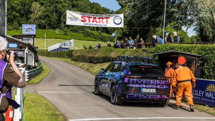 batch_03 Porsche Cayenne Electric พรางตัวทดสอบสมรรถนะและความอเนกประสงค์ก่อนเปิดตัวสู่สาธารณชน