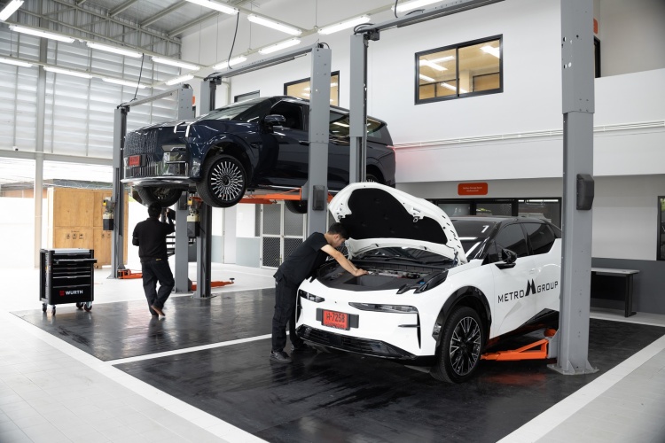 batch_06-ZEEKR-Metro-Flagship-Bangna เมโทร กรุ๊ป เปิดโชว์รูม ZEEKR Metro Flagship แห่งใหม่ล่าสุด ณ บางนา กม.5