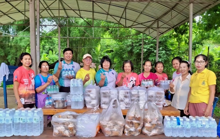 batch_2 มูลนิธิโตโยต้าประเทศไทย ร่วมกับมูลนิธิเอสซีจี และโรงพยาบาลสมเด็จพระยุพราชปัว ตั้งโรงครัวช่วยเหลือผู้ประสบภัยน้ำท่วม จ.น่าน