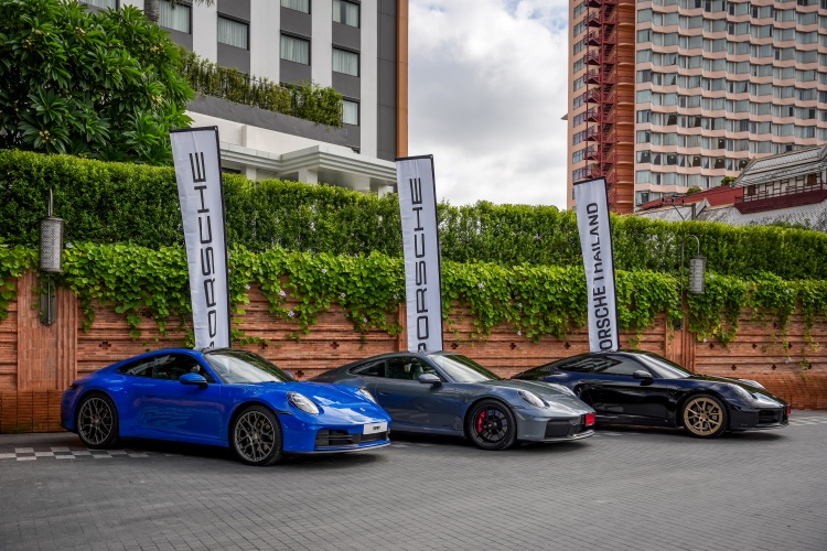 batch_911-GTS-Media-Drive New Porsche 911 GTS T-Hybrid และ 911 Carrera สัมผัสสมรรถนะเร้าใจทุกโค้ง บนเส้นทางสุดท้าทายกลางธรรมชาติที่เชียงใหม่
