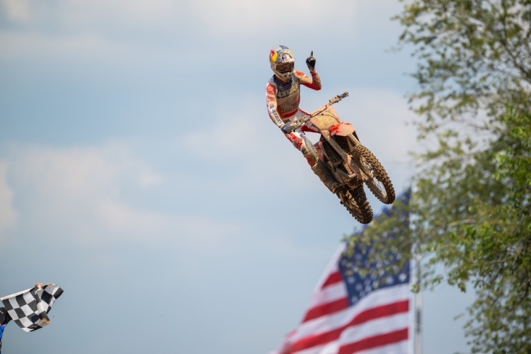 batch_AMA-2025-สนามที่-6-09 “เจ็ตต์ ลอว์เรนซ์” บู๊ระห่ำล่าคู่แข่งเหมาดับเบิ้ลวินเนอร์ AMA Pro Motocross 2025 สนาม 6