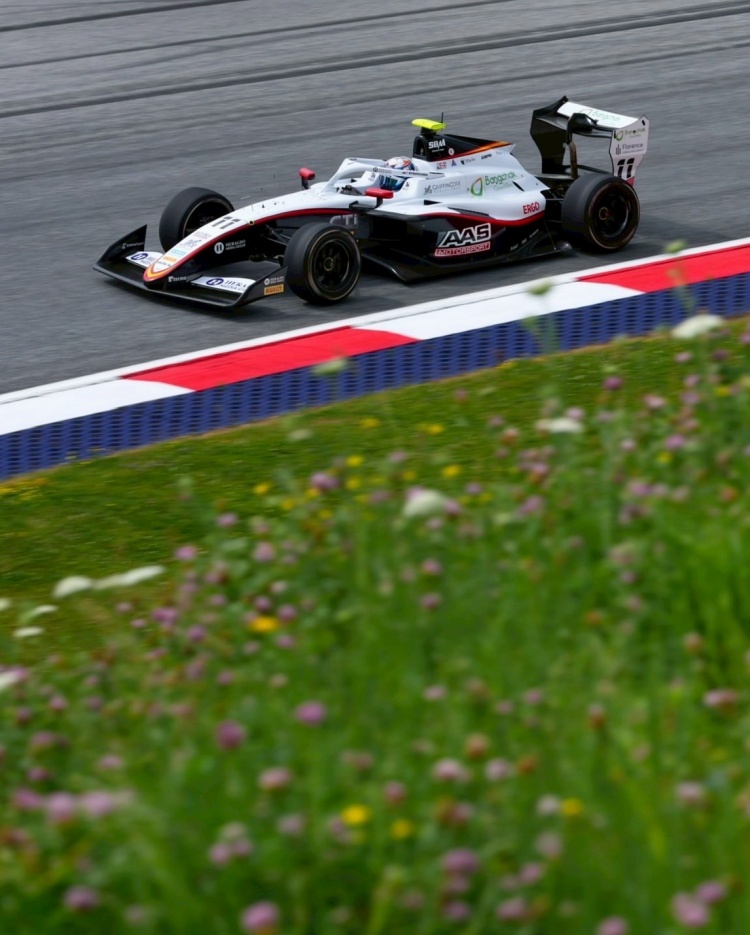 batch_LINE_ALBUM_F3-2025-Round-6-@Red-Bull-Ring_250702_9 “เติ้น ทัศนพล” โชว์ฟอร์มดุ สู้ศึกเรดบูลล์ ริง คว้า P4!! เก็บแต้มเพิ่ม FIA Formula 3 2025 Round 6