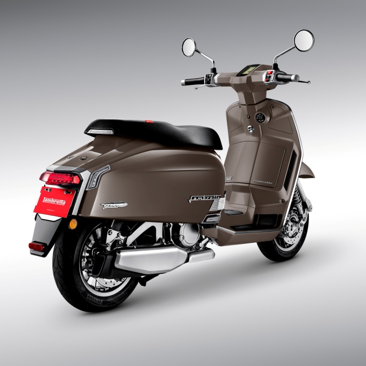 batch_LOW_Final_25LAMBRETTA-G350_45-ท้าย-ฝั่งท่อ-RGB LAMBRETTA อัพเดท G350 นิวคอลเลกชัน 3 เฉดสีใหม่ สไตล์ที่อยู่เหนือกาลเวลา!