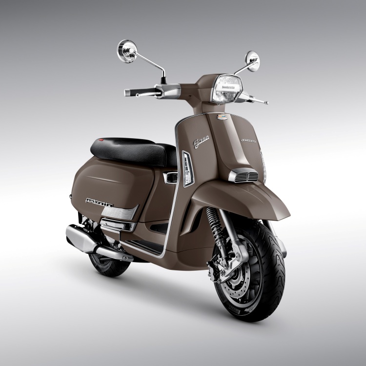 batch_LOW_Final_25LAMBRETTA-G350_หน้า-45-ฝั่งท่อ-RGB LAMBRETTA อัพเดท G350 นิวคอลเลกชัน 3 เฉดสีใหม่ สไตล์ที่อยู่เหนือกาลเวลา!