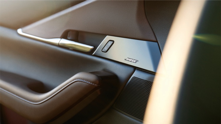 batch_P.04-05_03 NEW MAZDA CX-30 ESSENTIAL จัดสรรอุปกรณ์ใหม่ เพิ่มรุ่นเริ่มต้น ปรับไลน์อัพใหม่