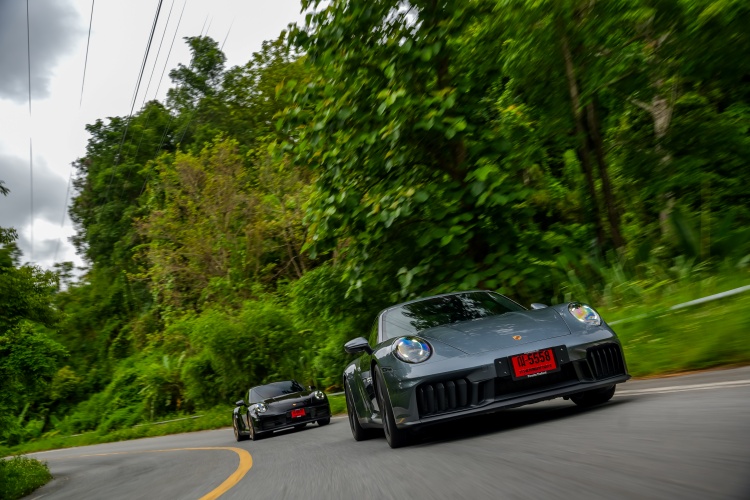 batch_Porsche-911-GTS-Media-Drive1 New Porsche 911 GTS T-Hybrid และ 911 Carrera สัมผัสสมรรถนะเร้าใจทุกโค้ง บนเส้นทางสุดท้าทายกลางธรรมชาติที่เชียงใหม่