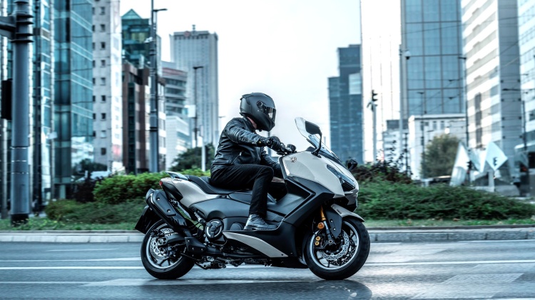 batch_S__552394767 New YAMAHA TMAX 2025 พัฒนาครั้งใหญ่ในหลายด้านมอบประสบการณ์ที่ดีที่สุดในทุกเส้นทาง