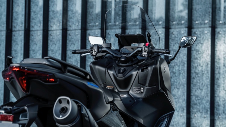 batch_S__552394773 New YAMAHA TMAX 2025 พัฒนาครั้งใหญ่ในหลายด้านมอบประสบการณ์ที่ดีที่สุดในทุกเส้นทาง