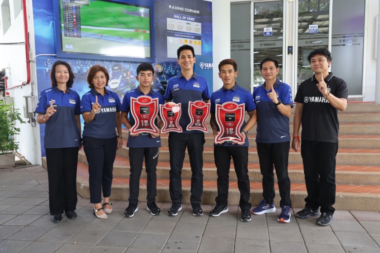 batch_S__553656376 ยามาฮ่าติดดาวทองเข้าหอเกียรติยศ หลัง 2 นักแข่งคว้าชัยการแข่งขันเอเชีย โร้ด สนาม 3 ที่โมเตกิ