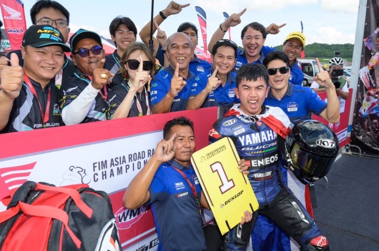 batch_S__553656387 ยามาฮ่าติดดาวทองเข้าหอเกียรติยศ หลัง 2 นักแข่งคว้าชัยการแข่งขันเอเชีย โร้ด สนาม 3 ที่โมเตกิ
