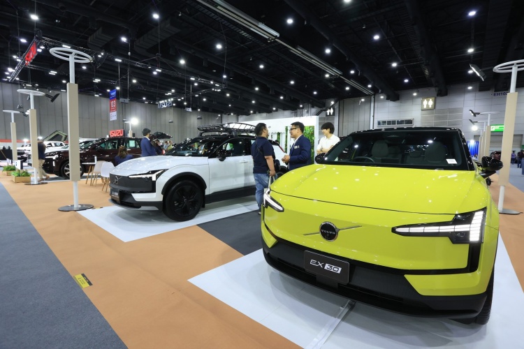 batch_Volvo ส่องโปรเด็ดกลางปี “ฟาสต์ ออโต โชว์ 2025” รถใหม่-รถยนต์ใช้แล้วจัดเต็มคุ้มทุกดีล