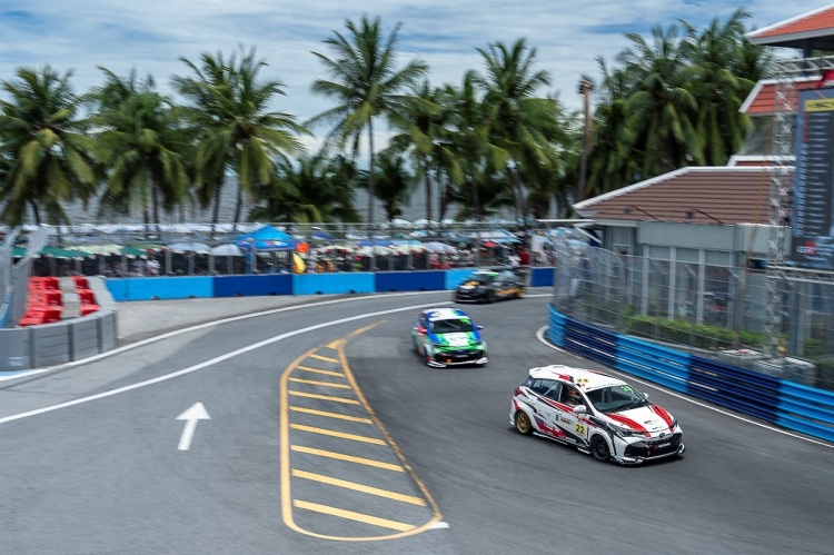 batch__YB51306 Toyota Gazoo Racing Thailand 2025 เปิดฉากกลางหาดบางแสนสุดระอุ