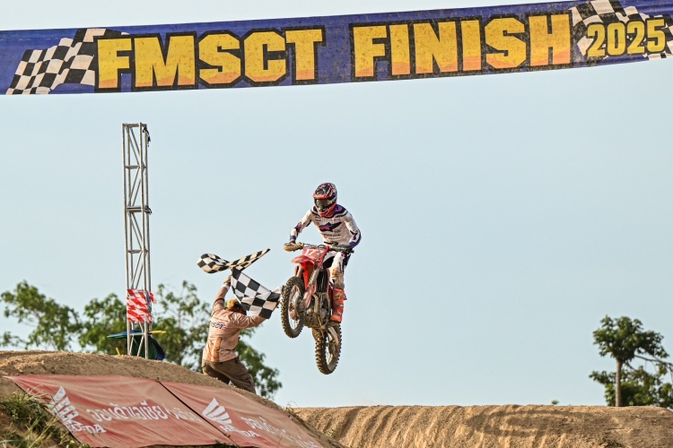 batch_2-Motocross-สนาม-10 “นีโม่-จิรัฎฐ์” กวาดแชมป์ รุ่น Premier MX-1 ควบ รุ่น Pro MX-2 ใน Thailand Motocross 2025