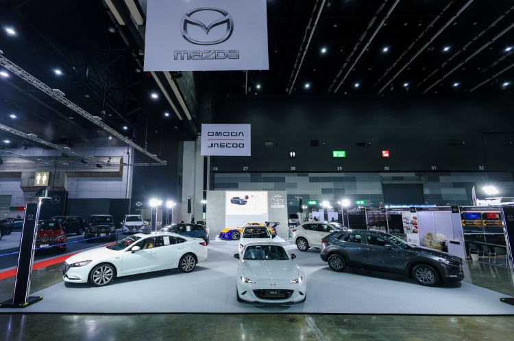 batch_20250827-Mazda-choose-14 Mazda พร้อมลุย Bangkok Auto Salon ย้อนตำนาน RX-7 ยกทัพดีเอ็นเอสายพันธุ์สปอร์ตจัดแสดงแน่นบูธ