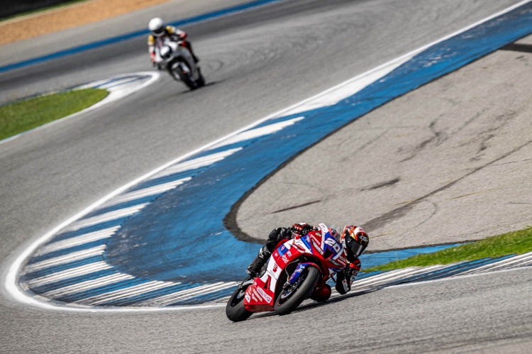 batch_22 NEXZTER BRIC Superbike จัดอันดับสุดมันส์! "มิกซ์" บด "แสตมป์" คว้าโพลรุ่นใหญ่