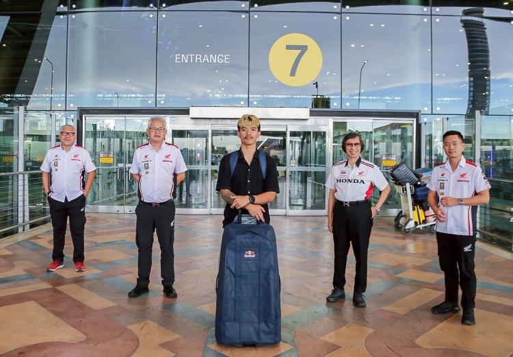 batch_4-ก้องบินสเปน-เข้าโปรแกรมฟื้นฟูร่างกาย "ก้อง-สมเกียรติ" บินสเปน เข้าโปรแกรมฟื้นฟูร่างกาย เตรียมคัมแบ็ก ลุย"โมโตจีพี" ครึ่งฤดูกาลหลัง