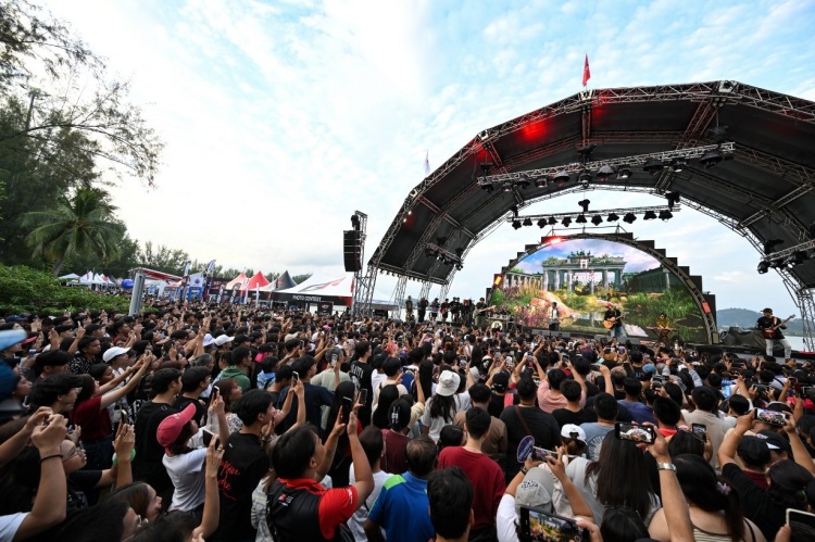 batch_Concert_01 Toyota Gazoo Racing Thailand 2025 ระเบิดความมันส์สนามที่ 2 ต่อเนื่องที่ภูเก็ต