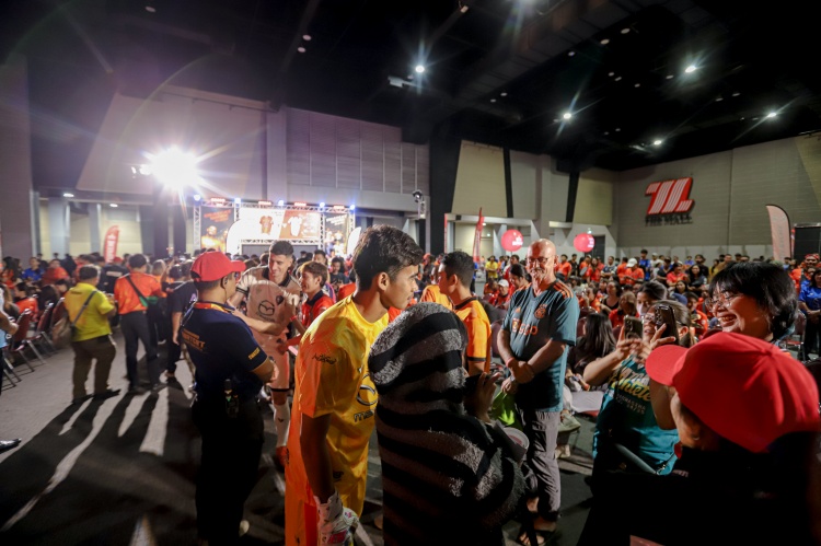 batch_IMG_9553 Mazda ประกาศสนับสนุนสวาทแคทต่อเนื่องเป็นปีที่ 13