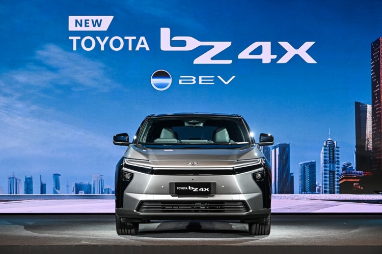 batch_NZ8_5652 Toyota เผยยอดจองสิทธิ์ NEW bZ4X แตะระดับ 1,000 คัน หลังเปิดตัวเพียงสามวัน