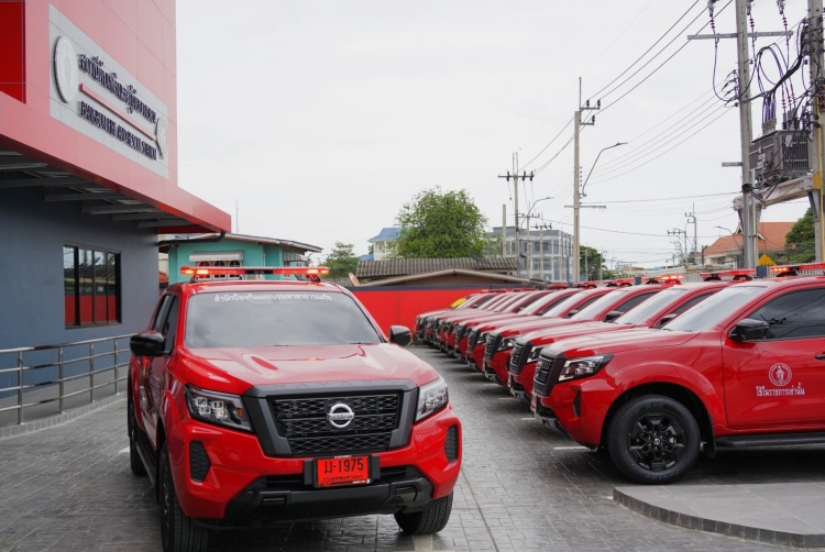 batch_Nissan_02 Nissan ส่งมอบ Navara ให้สำนักป้องกันและบรรเทาสาธารณภัย กรุงเทพฯ