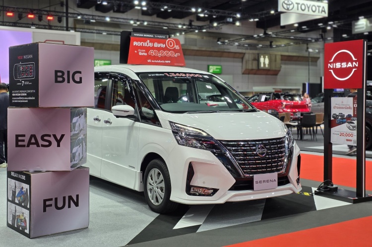 batch_Nissan_BIG-Motor-Sale_04 Nissan นำรถยนต์ยอดนิยมครบรุ่นร่วมงาน BIG Motor Sale 2025