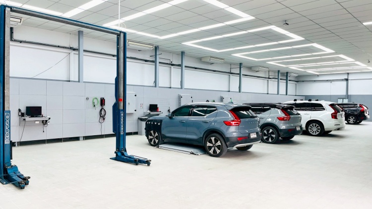 batch_Service-center-Volvo-pattanakarn-3 ศูนย์บริการ Volvo GT Auto พัฒนาการ ฉลองเปิดสาขาใหม่ มอบข้อเสนอสุดพิเศษ “Welcome Home” ลดอะไหล่สูงสุด 20%