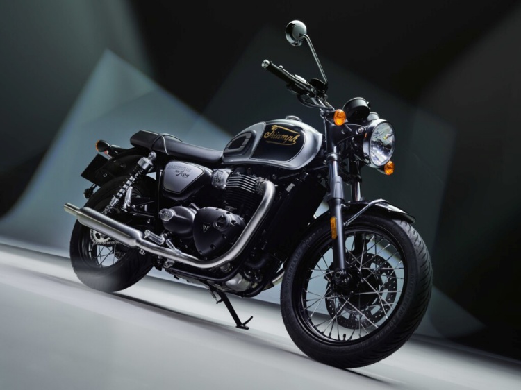 batch_Triumph-Icon-Editions-3 ส่องตำนานสองล้อสัญชาติอังกฤษ Triumph Motorcycles ผ่านแนวคิด “ไม่ใช่แค่พาหนะ แต่คืองานศิลป์ที่สะท้อนตัวตนนักขี่”