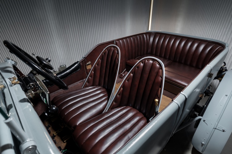 batch_World-Leather-Day-5 Bentley Mulliner เผยโฉมภายใน Heritage Leather สะท้อนความคลาสสิกเหนือกาลเวลา