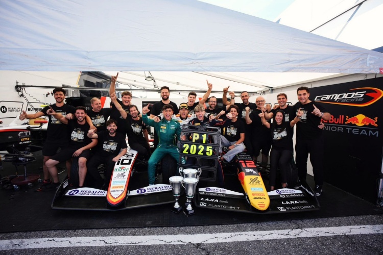 BA8FAC1 "เติ้น ทัศนพล" ปิดฉากฤดูกาลแข่งสุดยิ่งใหญ่ คว้าแชมป์เป็นสนามที่ 3 ใน FIA Formula 3 @ มอนซา, อิตาลี