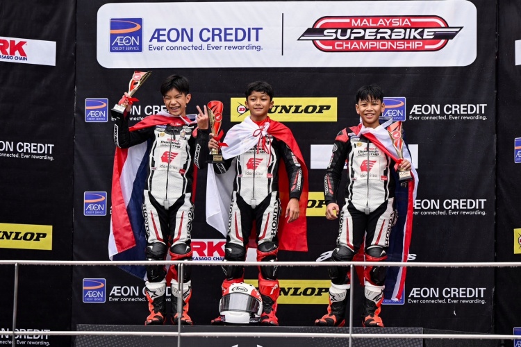 batch_5-ข่าวรวมผลแข่ง-TTC-สนาม4 เด็กไทย “ฮอนด้า เรซซิ่ง ไทยแลนด์” คว้าโพเดียม พลิกเกมโค้งสุดท้าย Idemitsu Honda Thailand Talent Cup สนามที่ 4  ประเทศมาเลเซีย