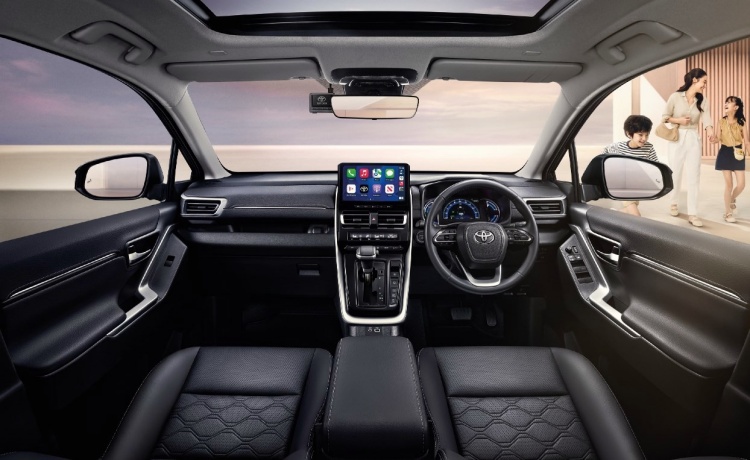 batch_Black-interior NEW TOYOTA INNOVA ZENIX “WE TIME BEGINS” เพิ่มชุดตกแต่งด้านนอก และอุปกรณ์อำนวยความสะดวกครบครัน