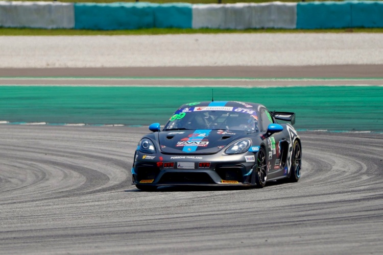 batch_LINE_ALBUM_TSS-2025-EVENT-4-@SEPANG_250923_358 AAS Motorsport แรงต่อเนื่อง คว้าเพิ่มอีกแชมป์ TSS 2025 ที่เซปังฯ