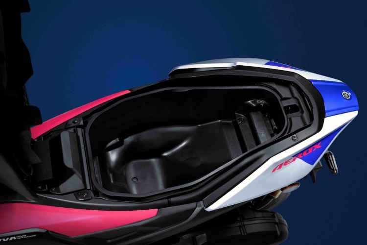 batch_S__565600344 All New YAMAHA AEROX ซูเปอร์สปอร์ตออโตเมติกคลาส 155 cc ดีไซน์ใหม่รอบคันเพื่อคนรุ่นใหม่