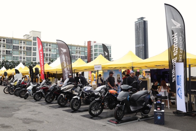 batch_Ultimate-Test-Drive-Ride-2025-7 “กรุงศรี ออโต้” โชว์ความสำเร็จงาน Ultimate Test Drive & Ride 2025 ชี้เทรนด์อีวียังคงมาแรงต่อเนื่อง