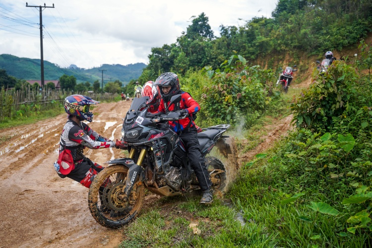 batch_XVENTURE-Summary-14 XVENTURE 2025: Beyond the Frontier พาชาวฮอนด้าสายแอดเวนเจอร์ตะลุยข้ามพรมแดนบึงกาฬ–วังเวียง