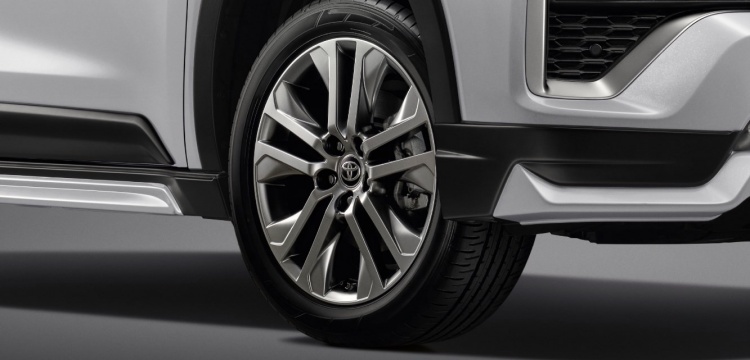 batch_ล้ออัลลอยขนาด-18-นิ้ว NEW TOYOTA INNOVA ZENIX “WE TIME BEGINS” เพิ่มชุดตกแต่งด้านนอก และอุปกรณ์อำนวยความสะดวกครบครัน