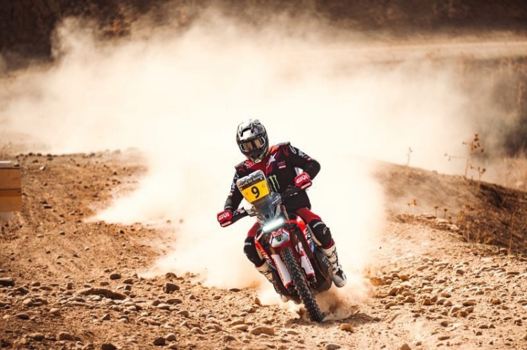 batch_1-ข่าว-RALLY-สนามที่-5 Honda CRF450 RALLY แข็งแกร่งเหนือชั้น “ริกกี้ บราเบค” คว้าชัยเปิดการแข่งขันที่โมร็อคโก