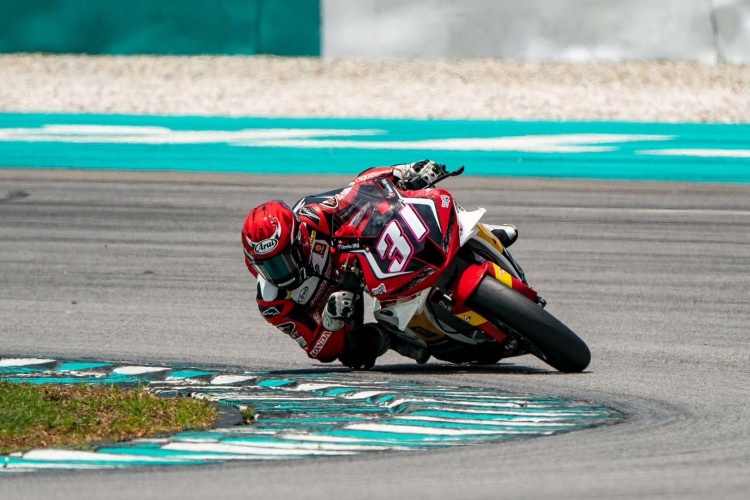 batch_7-ผลแข่ง-ARRC-เรซ-1 “ชิพ-นครินทร์” คว้าโพเดียม เรซ 1 เอเชีย โร้ด เรซซิ่ง รุ่นท็อปสุดของรายการ ที่เซปัง “มิกซ์-ธนัช” บิดแซงโหดคว้าท็อป 6